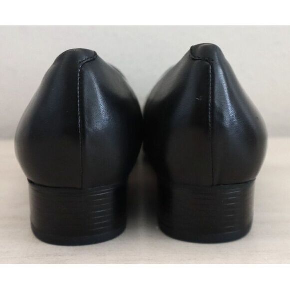 Trotters T1713-001 Women Sz 11W Black Leather Monarch Slip-On Heeled Loafer - Picture 2 of 12